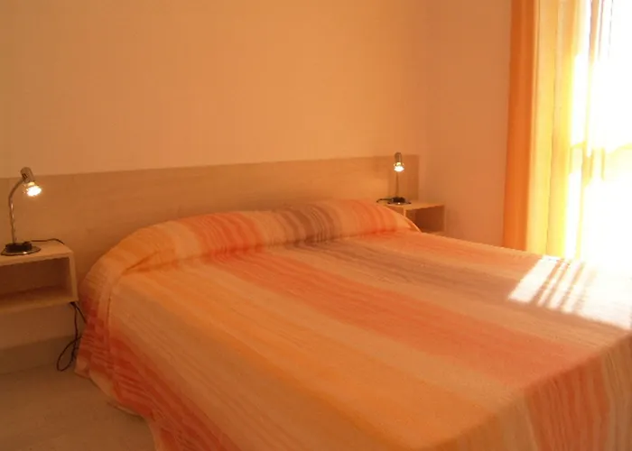 Donnafugata Relais Отель *