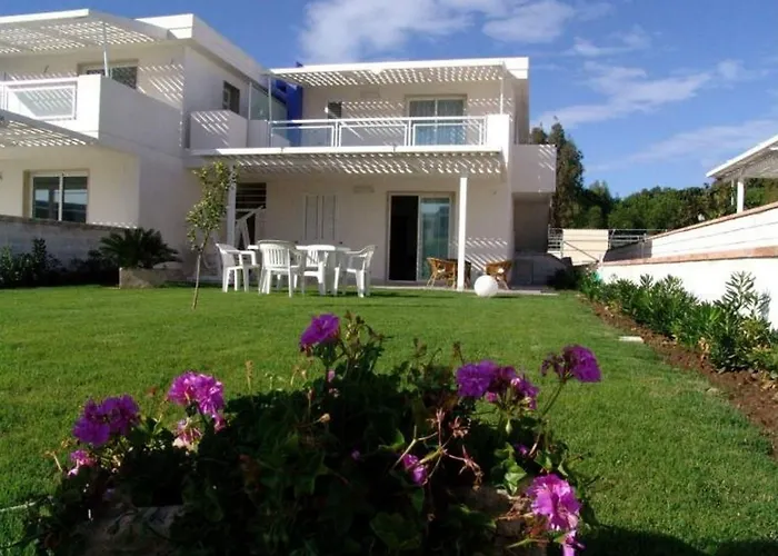 Donnafugata Relais Отель *