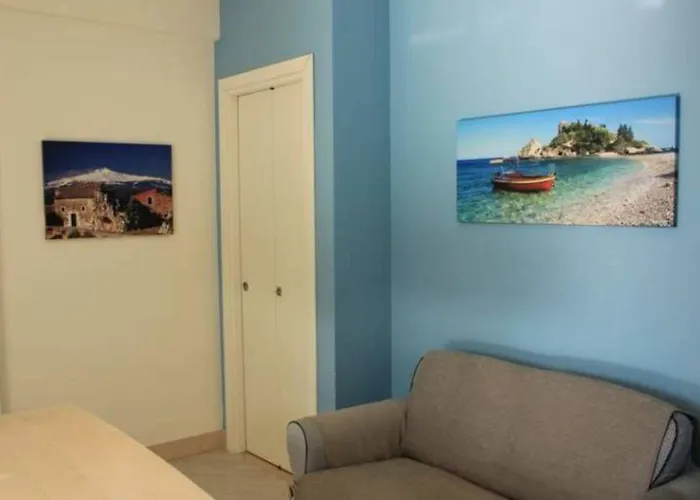 Donnafugata Relais Отель *